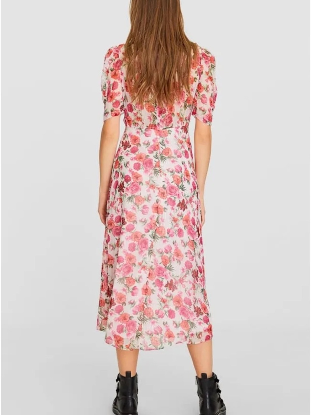 Stradivarius Pink Floral Midi Dress – Puff Sleeves Feminine Chic - Picture 3 of 14